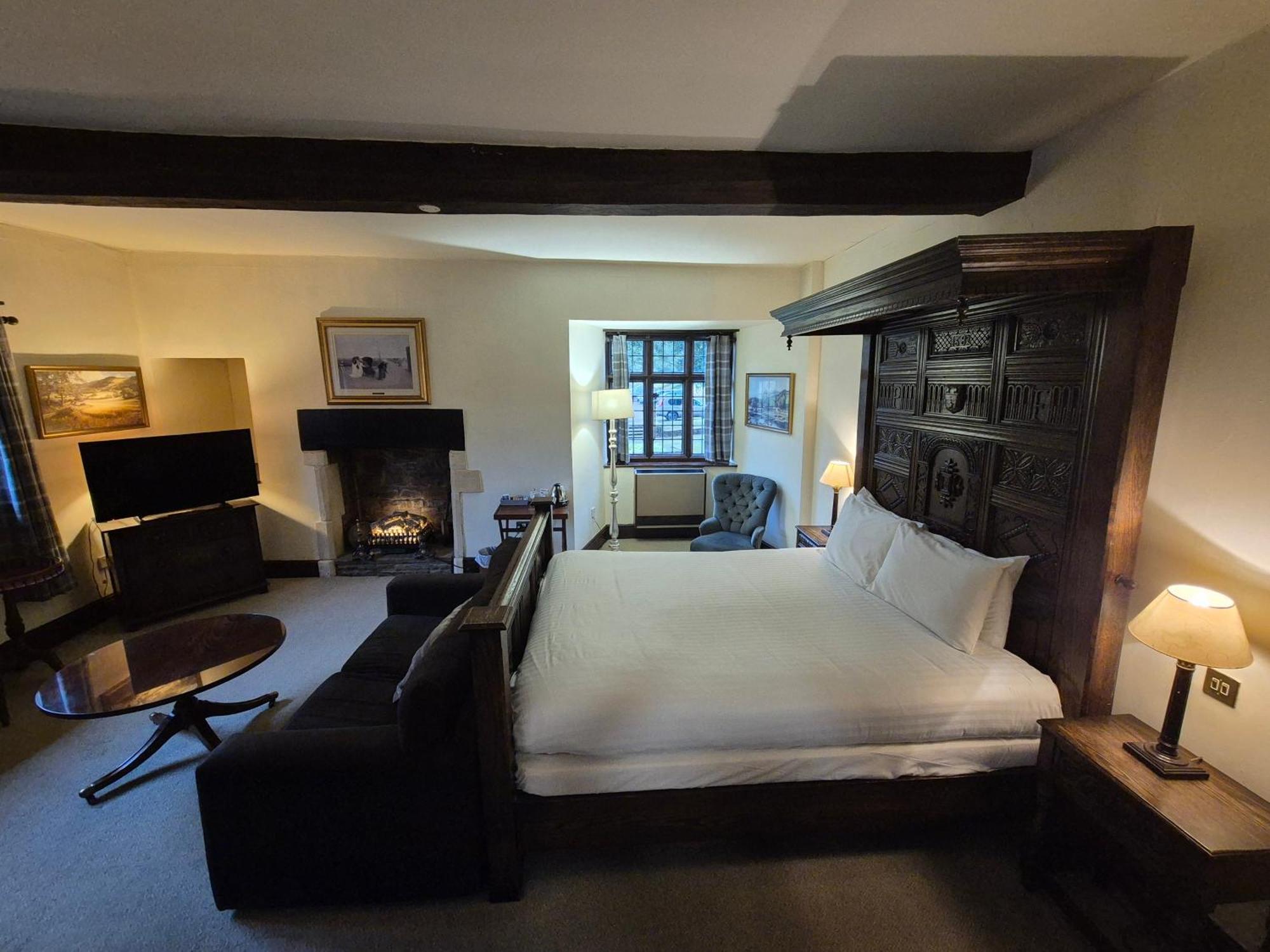Cwrt Bleddyn Hotel & Spa Usk Exterior photo
