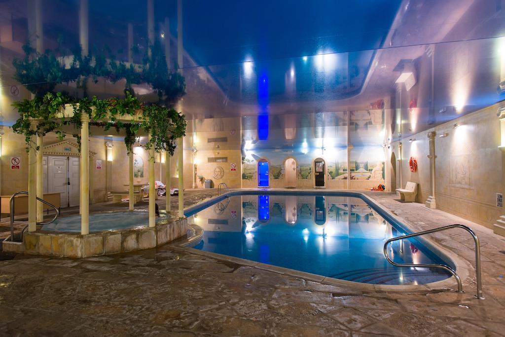 Cwrt Bleddyn Hotel & Spa Usk Exterior photo