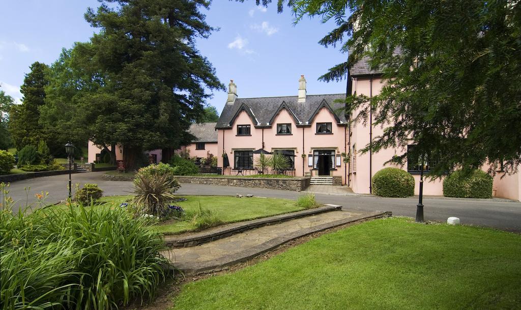 Cwrt Bleddyn Hotel & Spa Usk Exterior photo